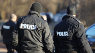 Гранични полицаи заловиха 33 мигранти в Болярово