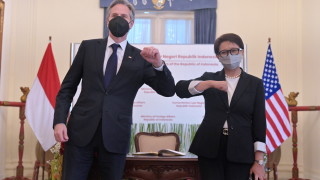 Държавният секретар Антъни Блинкън рекламира стратегия на САЩ за задълбочаване