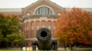 Федералното бюро за разследване ФБР е иззело няколко подозрителни пакета