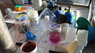 Хванаха в крачка 27-годишен да произвежда дрога в Долна Оряховица