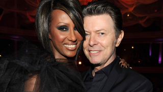 Дейвид Бауи завещал $ 100 млн. на жена си и децата