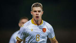 Полузащитникът на националния отбор на България Станислав Шопов бе