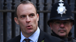 Ръководителят на британското външно министерство Доминик Рааб определя турската военна