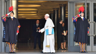 Папа Франциск откри конференция във Ватикана която е посветена на превенцията