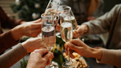Едва 60 000 българи ще празнуват Нова година в чужбина