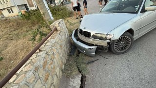 Над половин милион лева ще струва ремонтът на моста в Костинброд, унищожен при дрифт