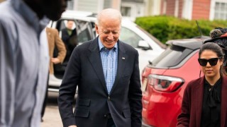 Проучване: Байдън води в Южна Каролина, Сандърс следва