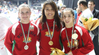 Женският национален отбор по борба заминава на лагер във Франция