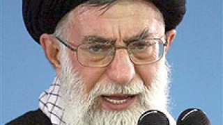Аятолах Хаменей обвини САЩ, че насърчава тероризма