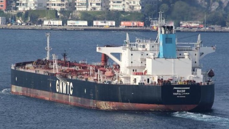 Нова корабна агенция ще представлява танкера "Бдин"