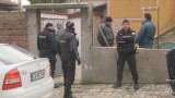  Полицаи влязоха в парцели на ало-измамници в Горна Оряховица 