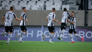 Един от собствениците на Локомотив Пловдив Адам Сотков отново