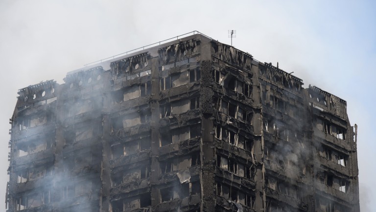 Няма пострадали българи при пожара в Лондон
