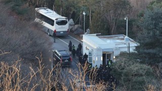 Следователите по случая с южнокорейския президент Юн Сук йол са го