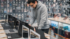Windows 10 умира... и това съживи пазара на компютри