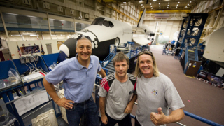 Iron Maiden на гости на NASA