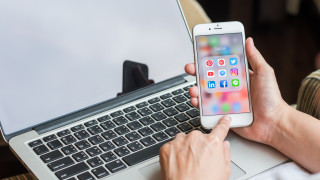 Преди 3 седмици изпълнителният директор на Apple Тим Кук нападна свирепо