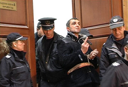 Осъдиха Куйович и за хулиганство