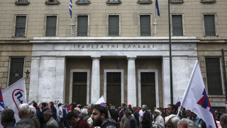 Гръцките банки подготвят допълнителни провизии за €5.5 милиарда