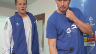 Стоилов: Ще търсим нови решения в атака