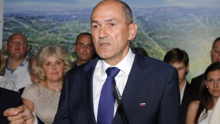 Анти имиграционната опозиционна партия на бившия премиер Янез Янша спечели парламентарните