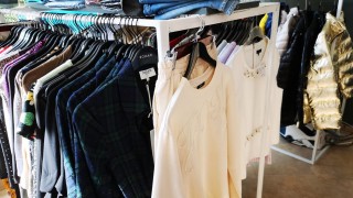 Иззеха над 200 ментета от магазин в София