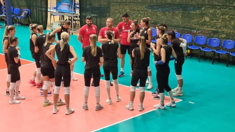Женският национален отбор на България надигра Украйна с 3:1 (19:25,