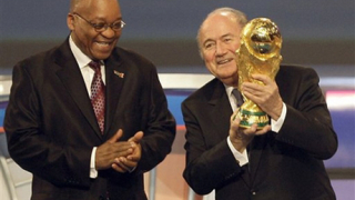 ФИФА започва разследване на корупционния скандал