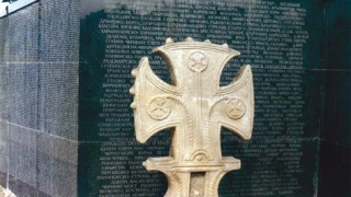 Днес Европа почита жертвите на нацизма комунизма и всички други