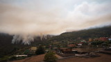  Пожарникарите са покрай стабилизиране на пожара в Тенерифе 