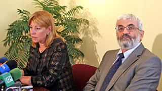 Стягат обръча около данъчните длъжници