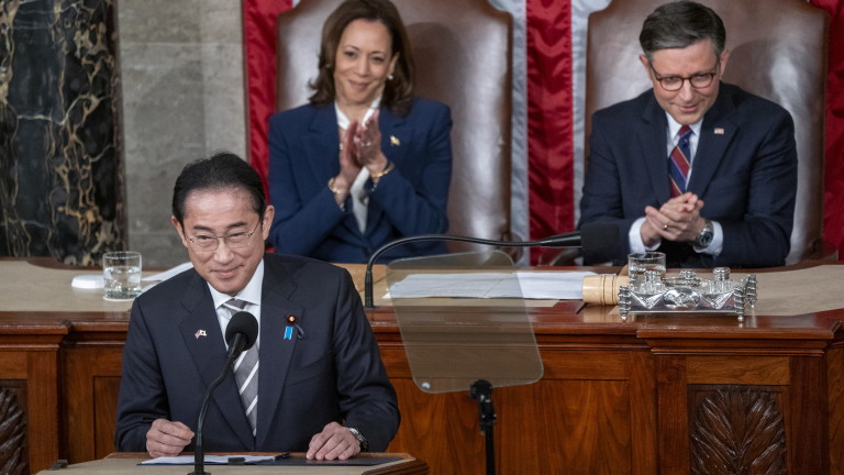 Кишида призова САЩ да не забравят ролята си в света 