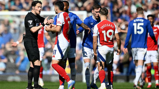 Арсенал стигна само до точка в гостуването си на Евертън