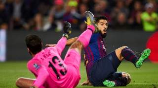 Нападателят на Барселона Луис Суарес не взе участие в последната