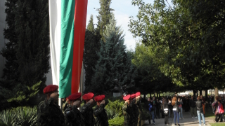 Предлагат смяна на химна на България