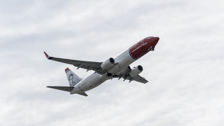 Norwegian Air и Flydubai продължават да използват Boeing 737 MAX 8