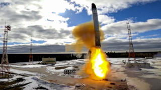 Русия e провела тест на междуконтинентална балистична ракета който вероятно