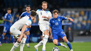 Италия 0 : 2 Англия 45+3′ Край на първото полувреме.ENGLAND'S