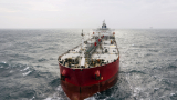 Bloomberg: Азия за пръв път изпревари Европа по обем на закупен руски петрол