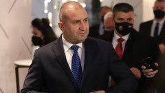 Румен Радев критикува Петков: Прибърза за Северна Македония