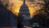 Конгресът на Съединени американски щати преглежда сигнал за опасност против националната сигурност 