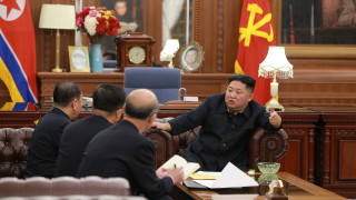 Лидерът на Северна Корея Ким Чен ун нареди да започнат приготовленията