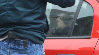 Има данни че жената която наръга трима в центъра на