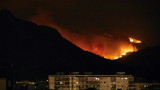  Пожарите изтеглят 3000 души във Валенсия 