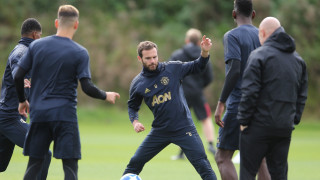 Испанският полузащитник Хуан Мата не смята да спира с футбола