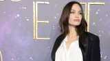  Анджелина Джоли, щерка ѝ Захара и новината, че от есента ще учи в лицей 