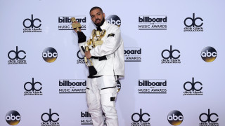 В интервю за Hollywood Reporter Дрейк сподели че се вълнува