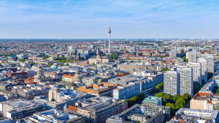 Населението в Германия трябва да спести най малко 20 от потреблението