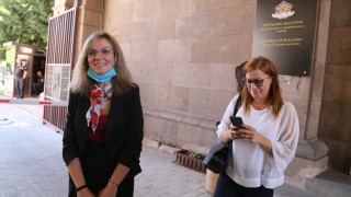 Министерството на образованието и науката родители експерти и учителски синдикати