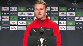 Симон Кяер: Уважаваме Манчестър Юнайтед, но ще играем нашата си игра